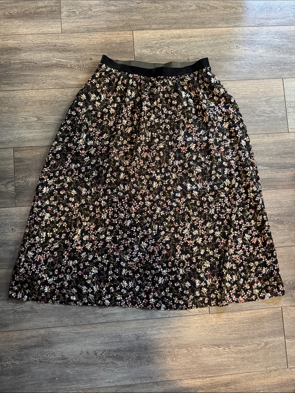 LOFT Black A-Line Midi Skirt with Pink & White Floral Print